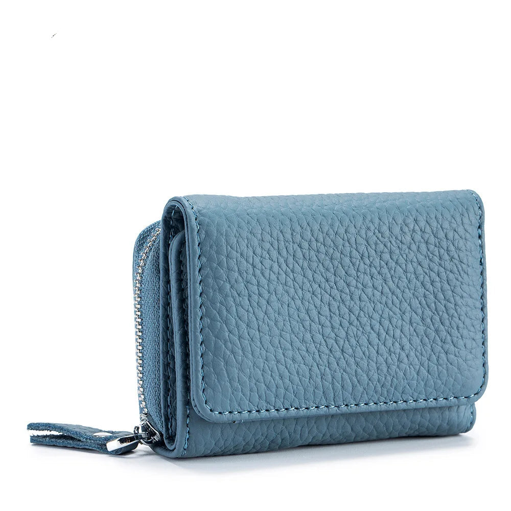 Mini Portefeuille Femme en Cuir Véritable – Compact et Sécurisé BagshotStore