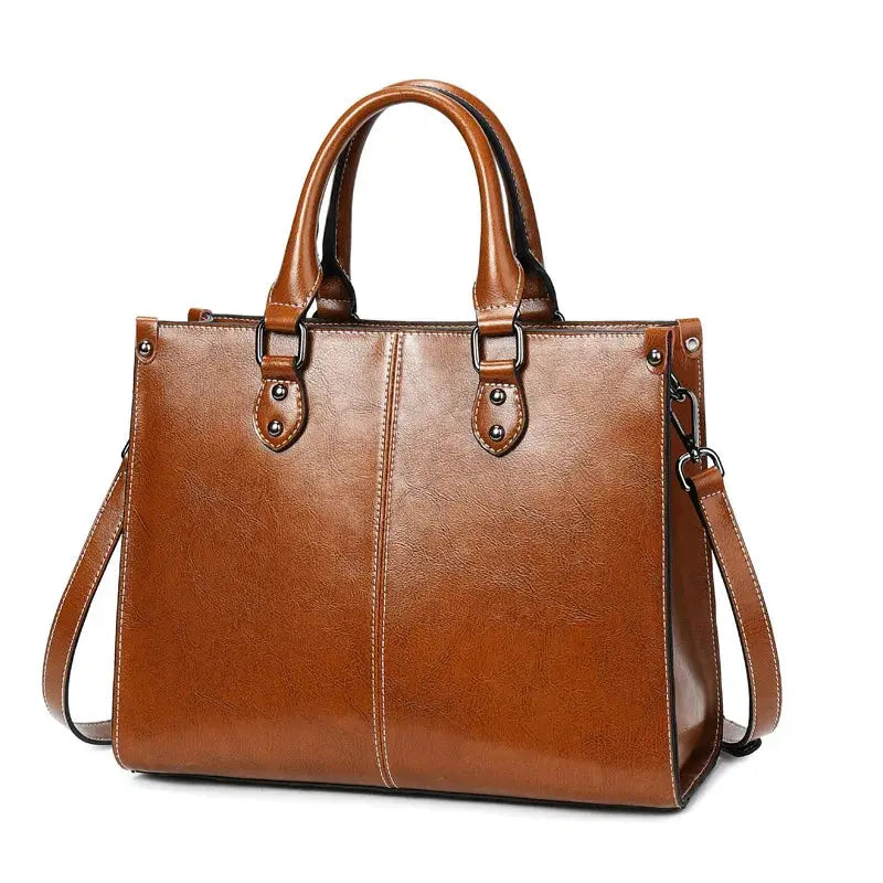 Sac cuir Madison caramel porté épaule bandoulière